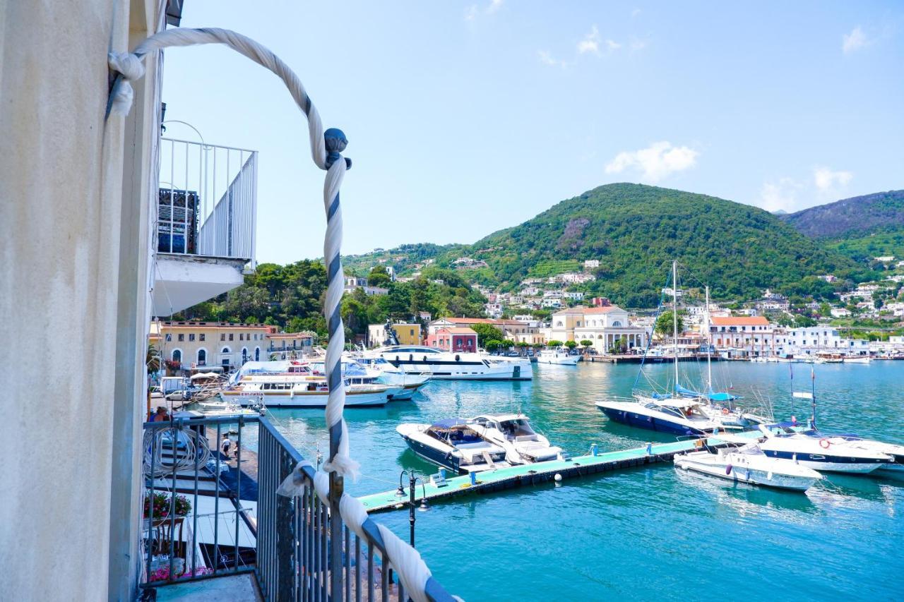 Appartement La Casa Di Antonia à Ischia Extérieur photo
